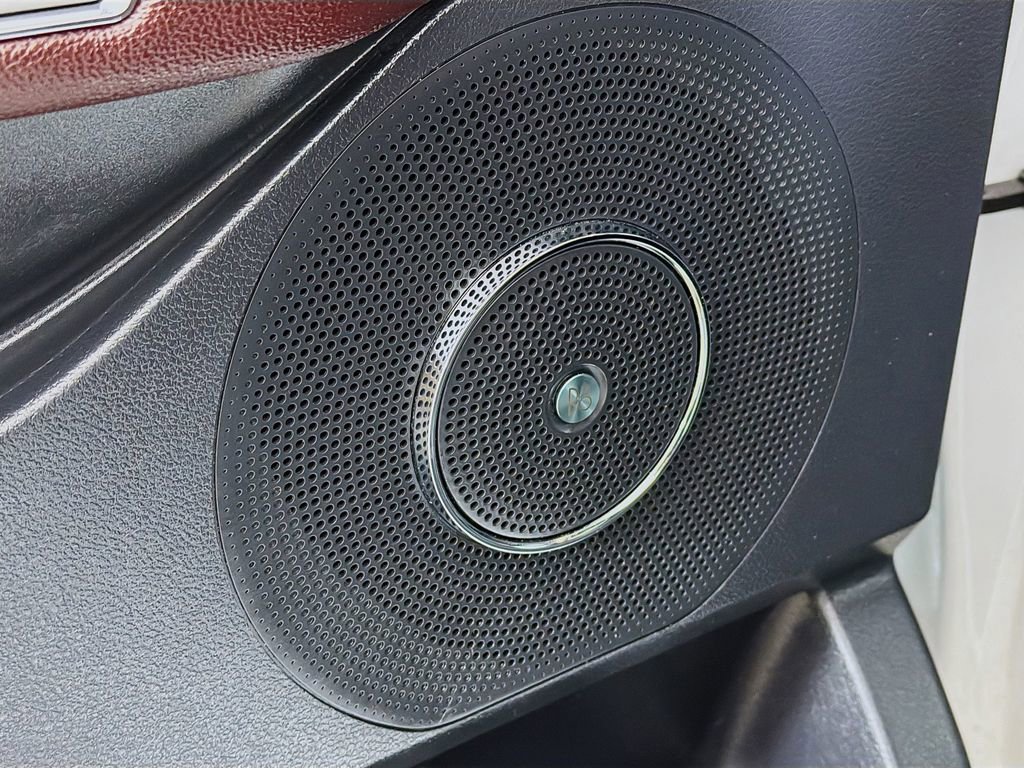 Used 2024 Ford Expedition Limited image 45