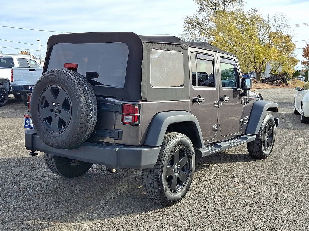 Used 2018 Jeep Wrangler Unlimited Sport S AWD/4WD image 11