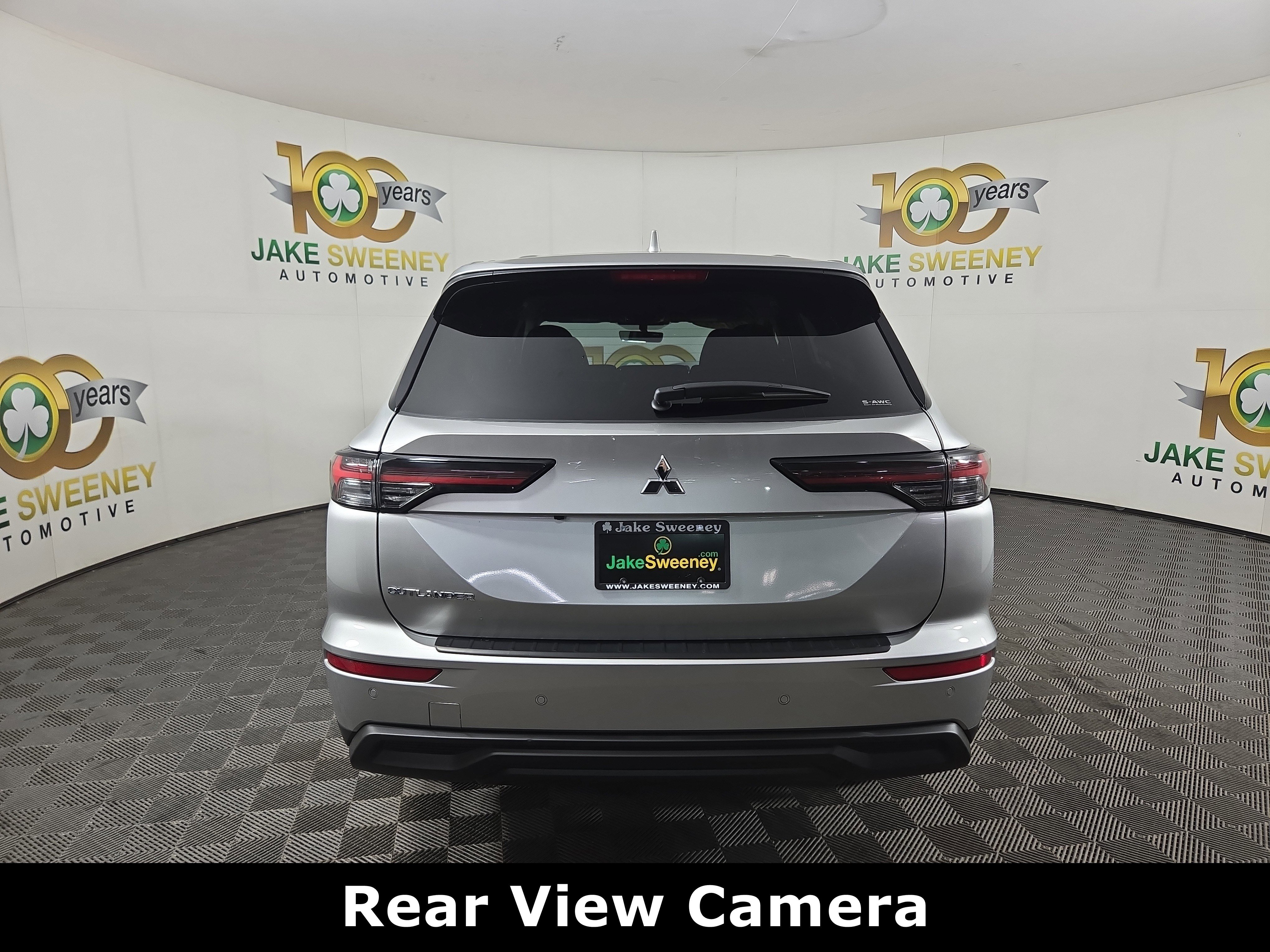 New 2026 Mitsubishi Outlander ES image 6