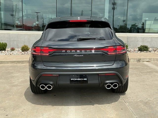New 2025 Porsche Macan image 6