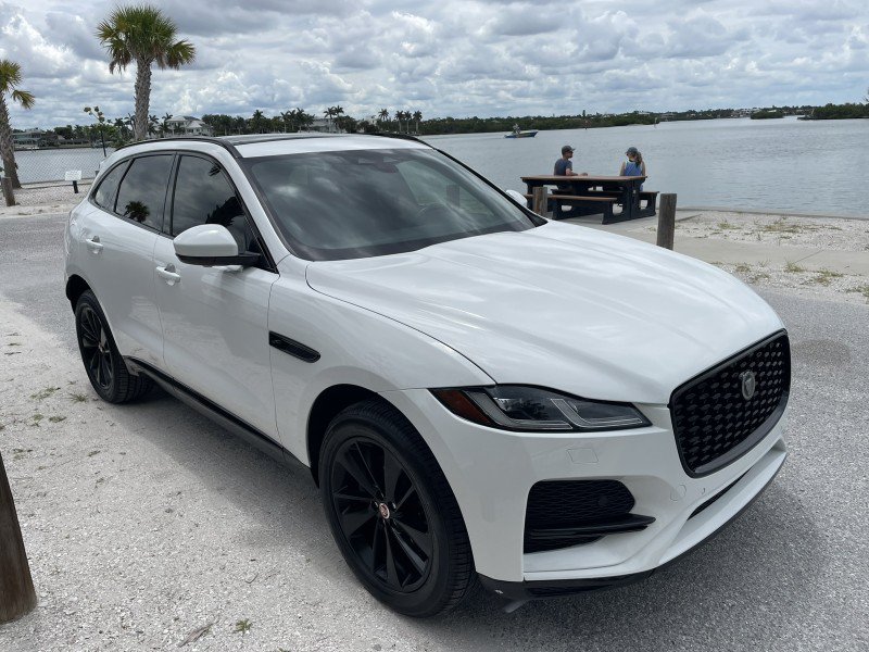 Used 2023 Jaguar F-PACE S AWD/4WD image 41