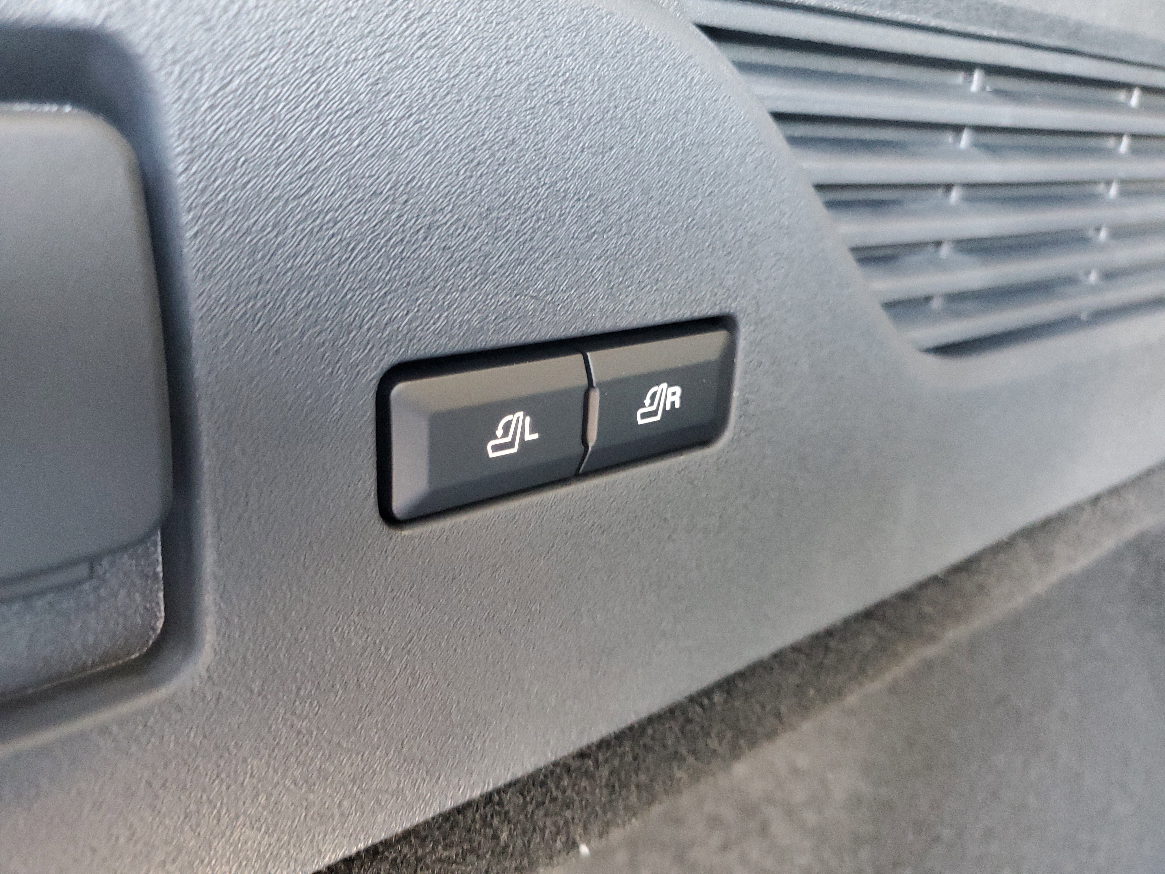 New 2026 Lincoln Nautilus Reserve w/ Jet Appearance Package image 33