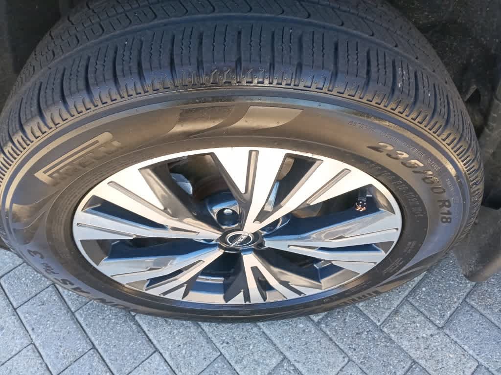 Used 2022 Nissan Rogue SV w/ SV Premium Package AWD/4WD image 8