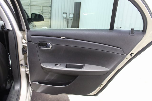 Used 2011 Chevrolet Malibu LT w/ HFV6 Engine Package image 14