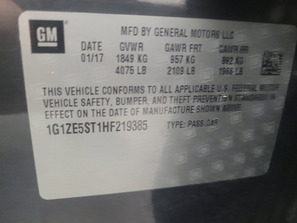 Used 2017 Chevrolet Malibu LT image 33