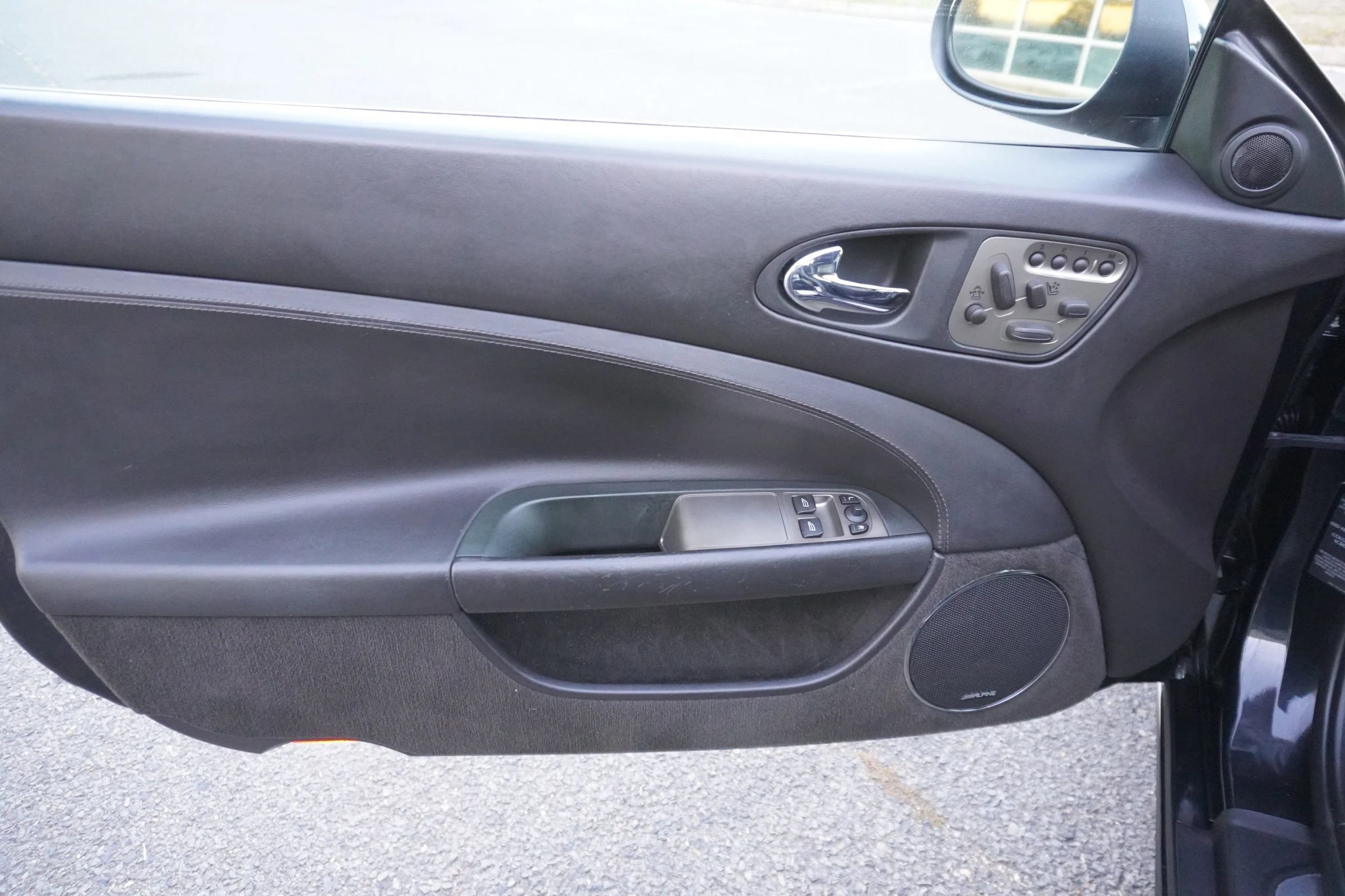 Used 2007 Jaguar XKR R image 25