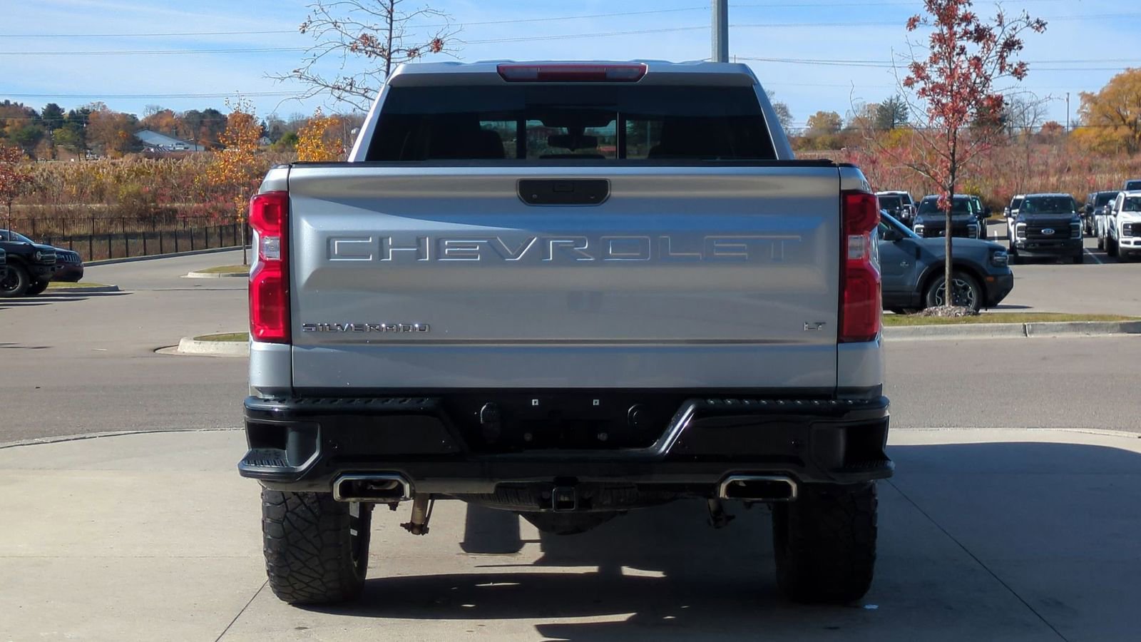 Used 2020 Chevrolet Silverado 1500 LT Trail Boss image 5