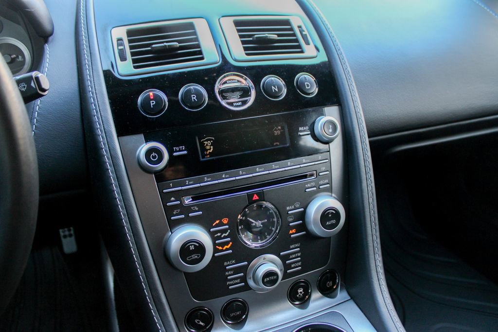 Used 2011 Aston Martin Rapide image 16