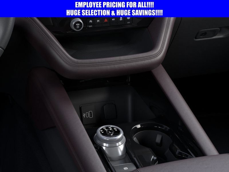 New 2026 Ford Explorer Platinum w/ LUX Leather Package AWD/4WD image 15