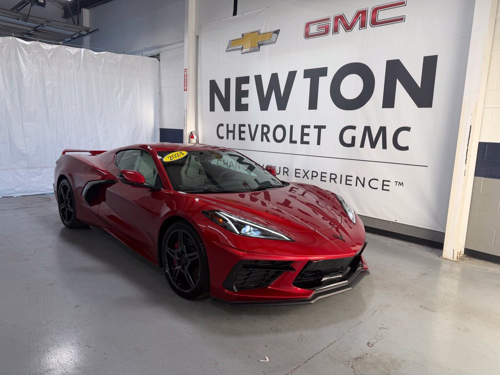 Used 2024 Chevrolet Corvette Stingray Coupe w/ Z51 Performance Package RWD image 2
