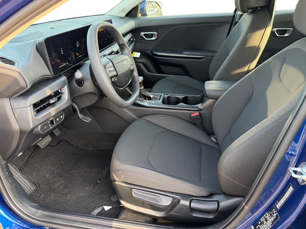 New 2026 Kia K4 FWD image 13