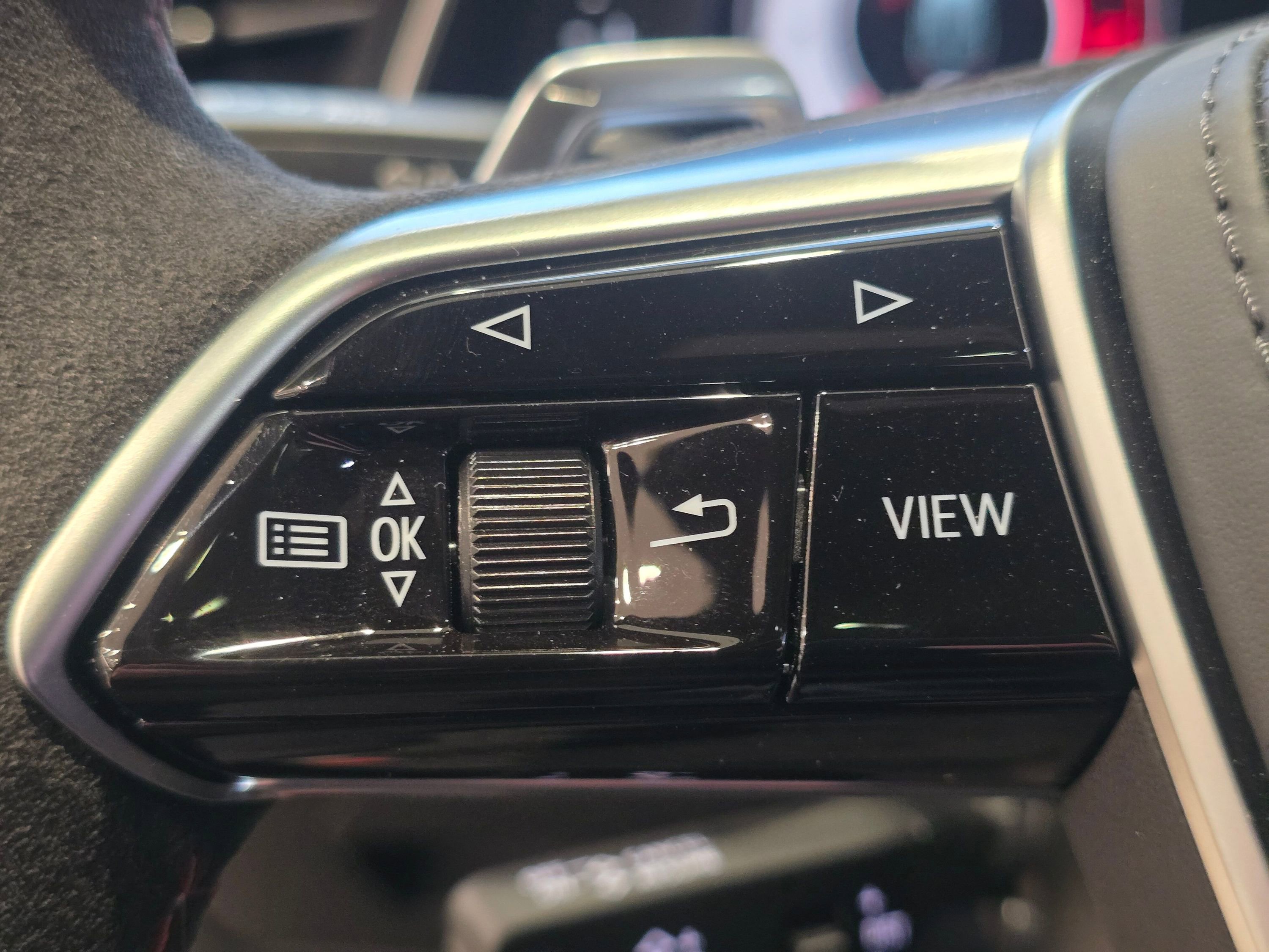 Used 2025 Audi RS 6 performance image 44