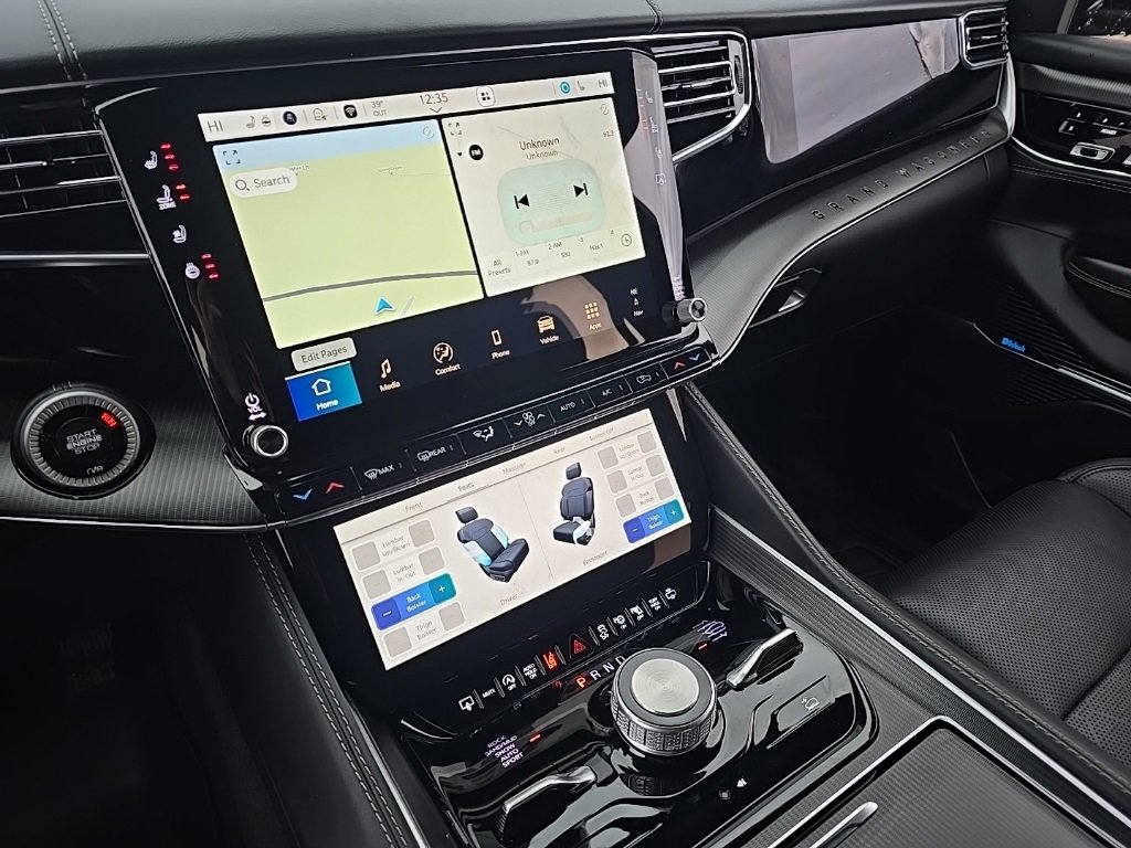 Used 2024 Jeep Grand Wagoneer Series II w/ Quick Order Packagew 28T image 11