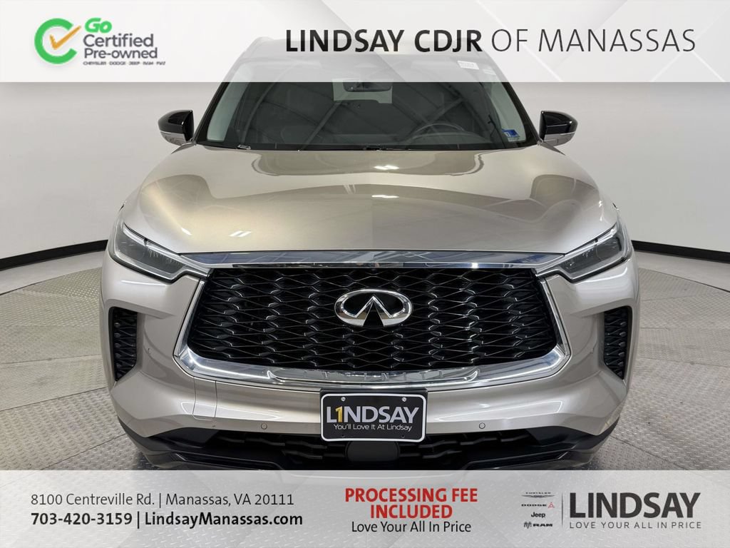 Used 2023 INFINITI QX60 Luxe w/ Cargo Package AWD/4WD image 3