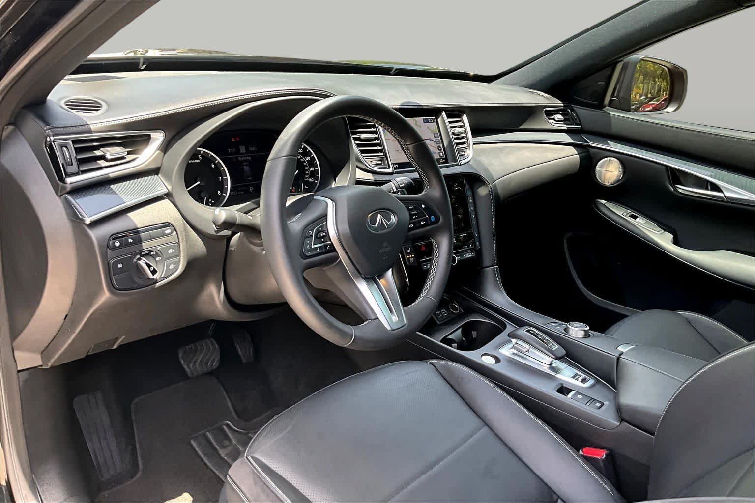 Used 2024 INFINITI QX50 Sport FWD image 18