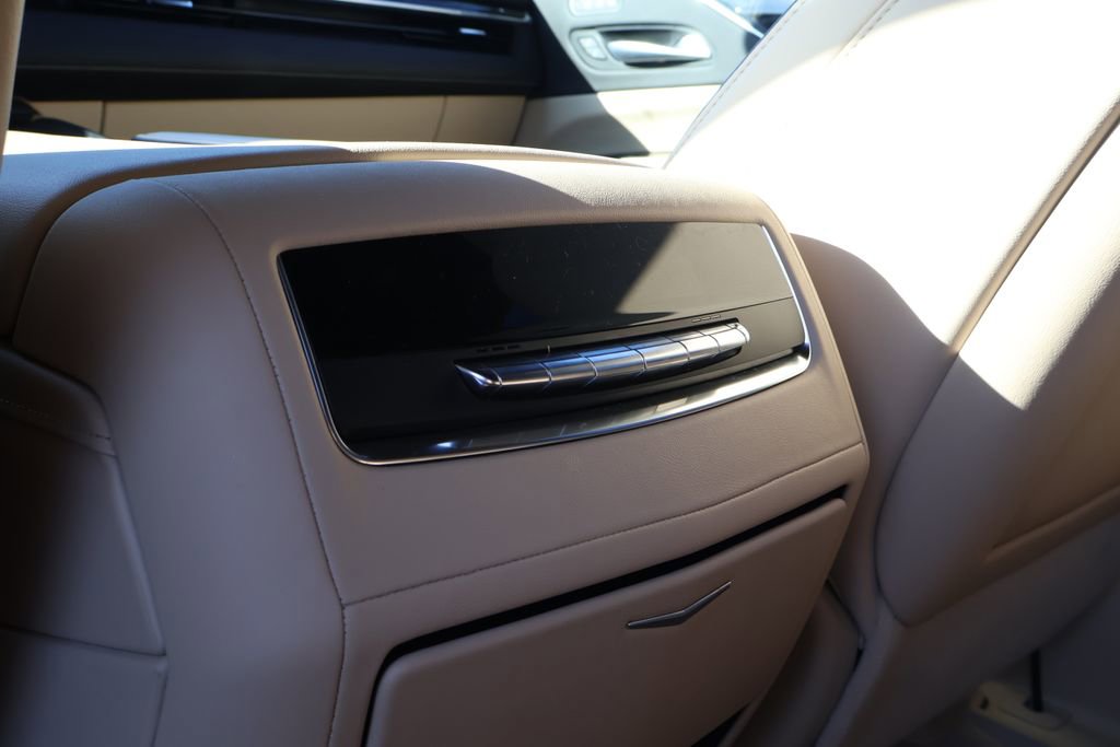 Used 2023 Cadillac Escalade Premium Luxury w/ Performance Package image 37