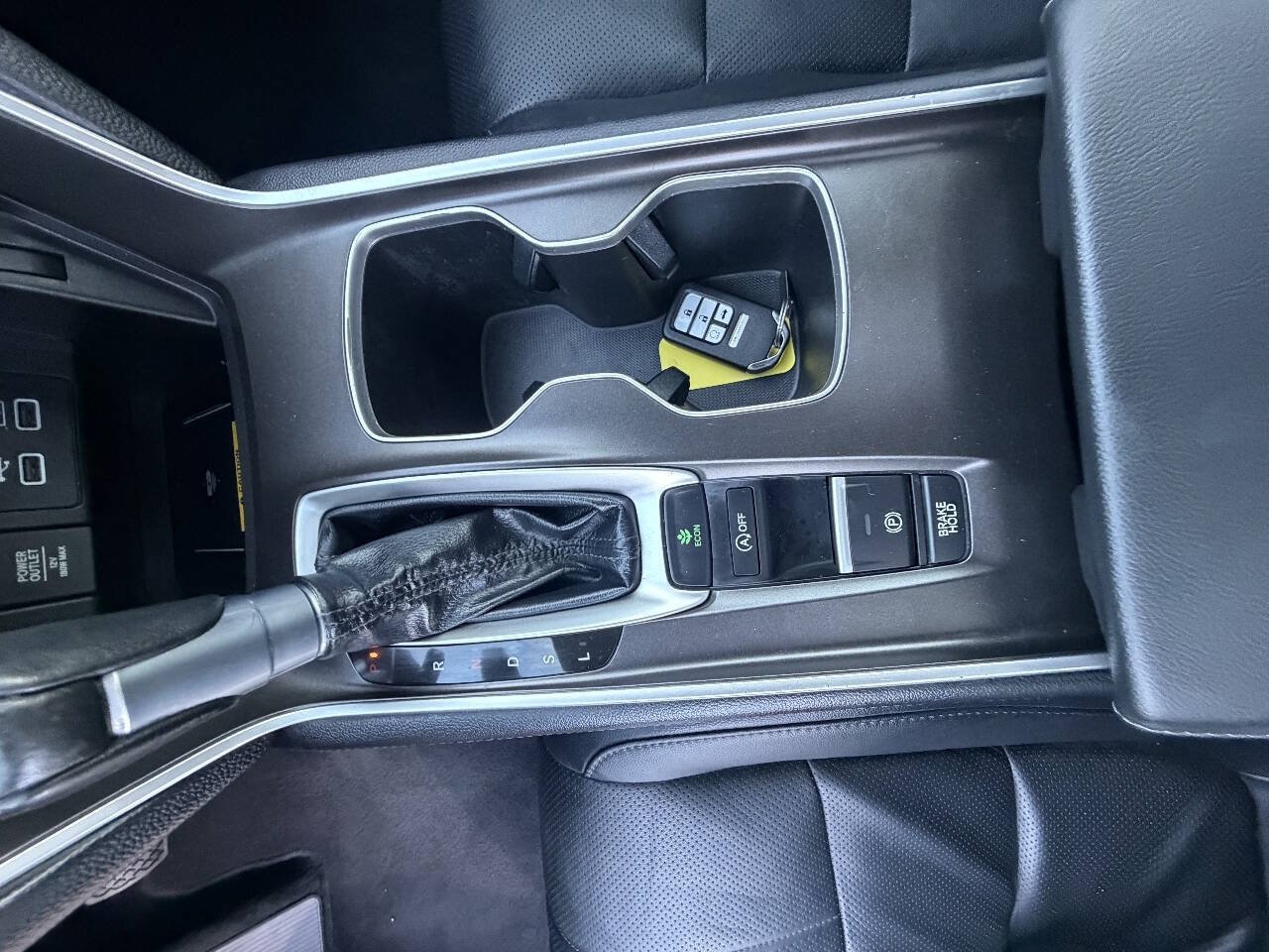 Used 2021 Honda Accord EX-L image 16