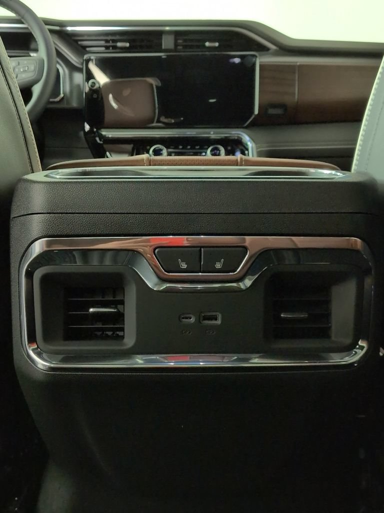New 2026 GMC Sierra 1500 Denali Ultimate AWD/4WD image 24