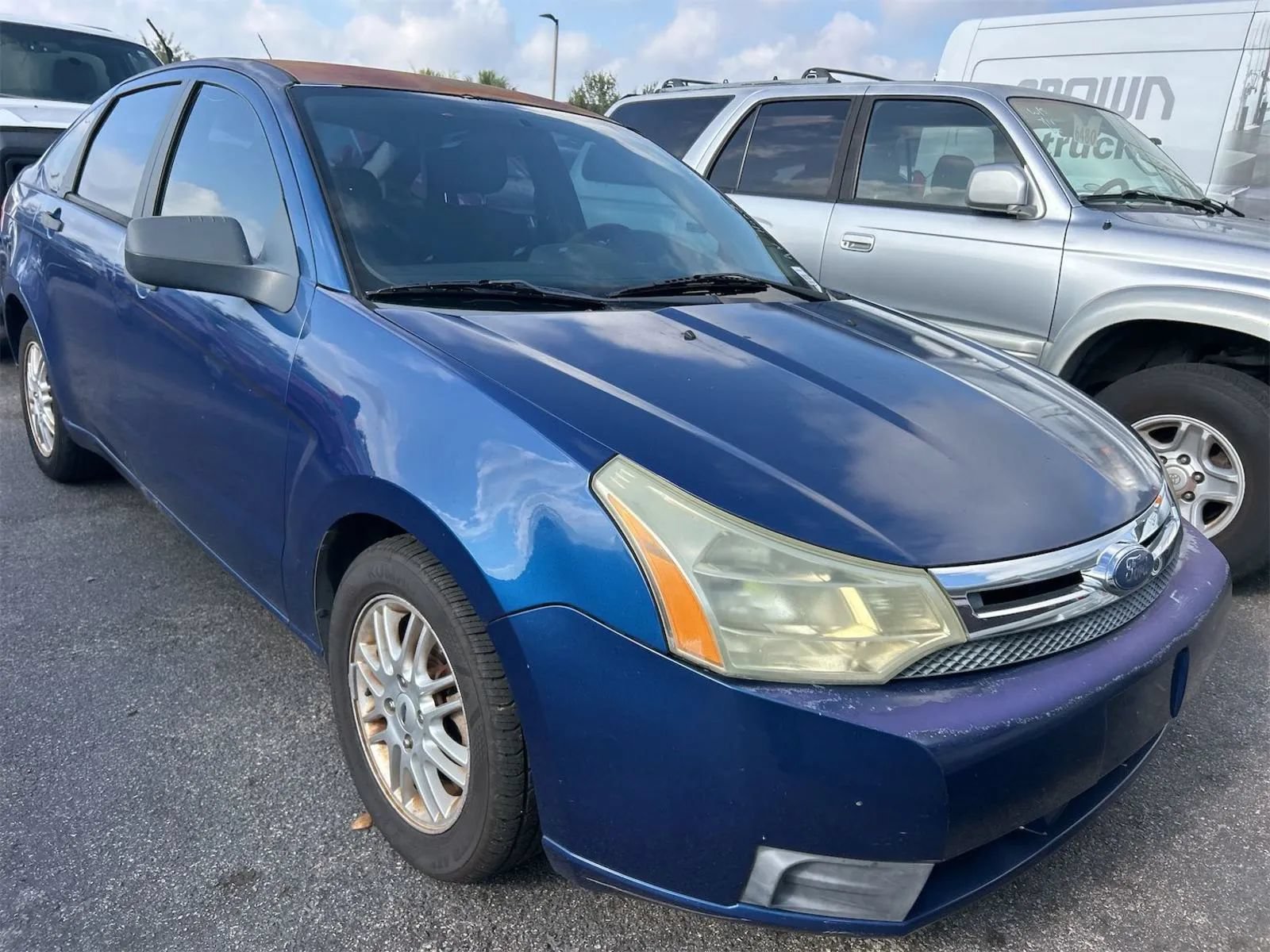 Used 2009 Ford Focus SE FWD image 7