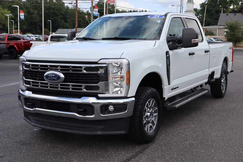 Used 2025 Ford F250 XLT AWD/4WD image 12