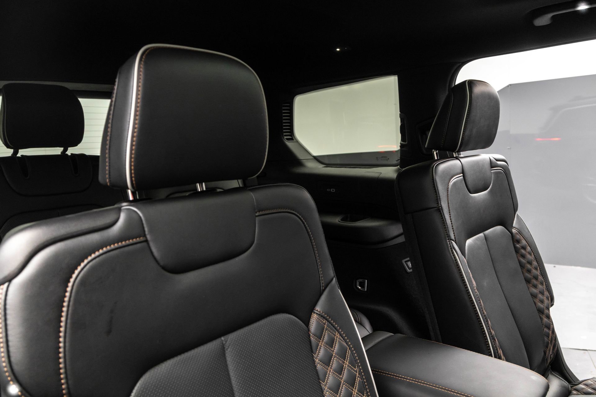 Used 2025 Jeep Grand Cherokee L Summit image 34