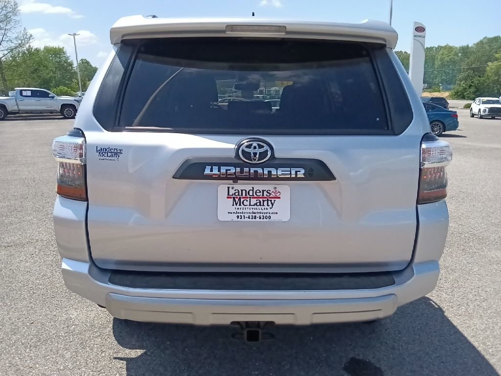 Used 2024 Toyota 4Runner TRD Off-Road AWD/4WD image 4