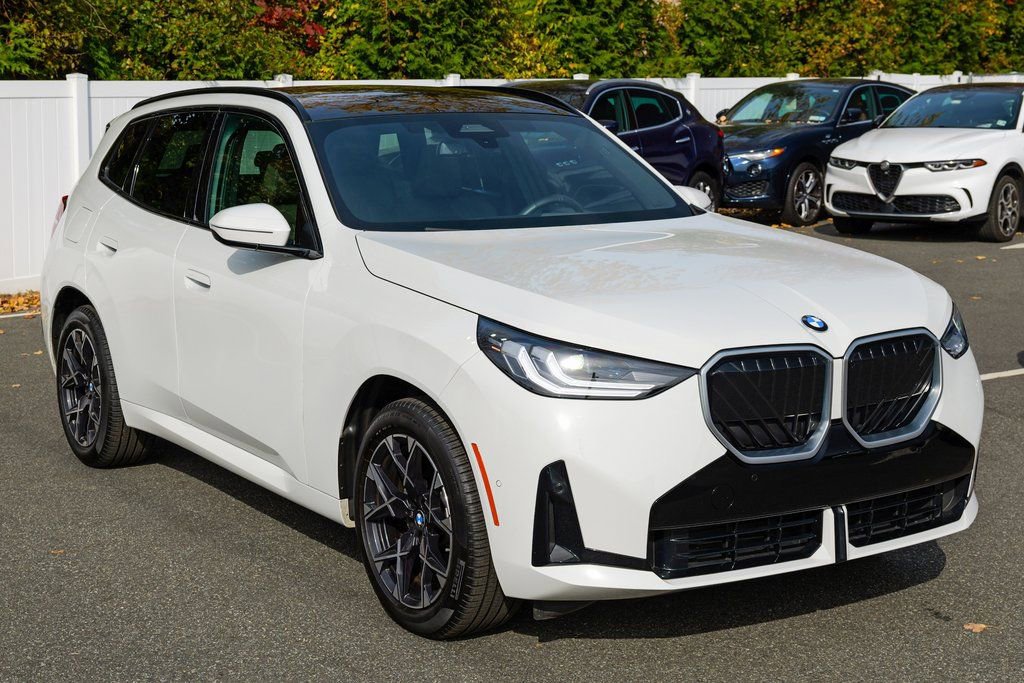 Used 2025 BMW X3 xDrive30i w/ M Sport Package image 9