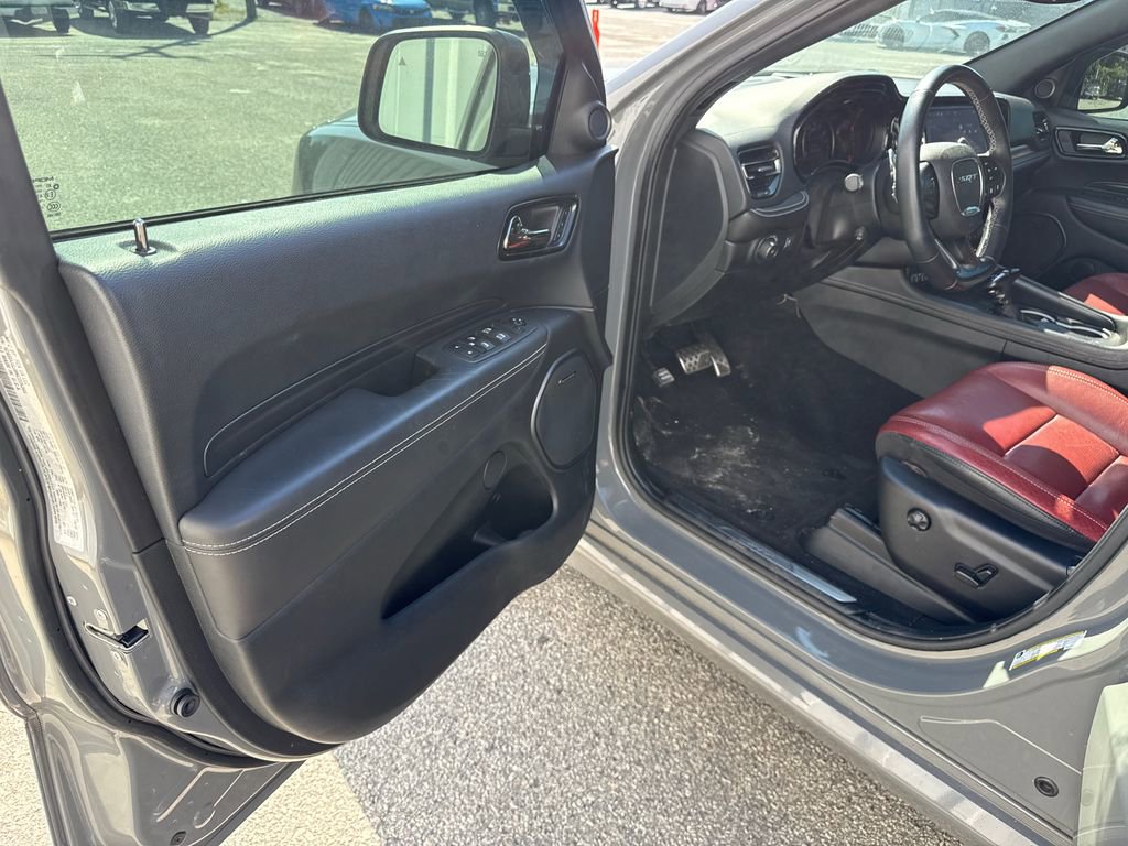 Used 2022 Dodge Durango SRT w/ Technology Group AWD/4WD image 10