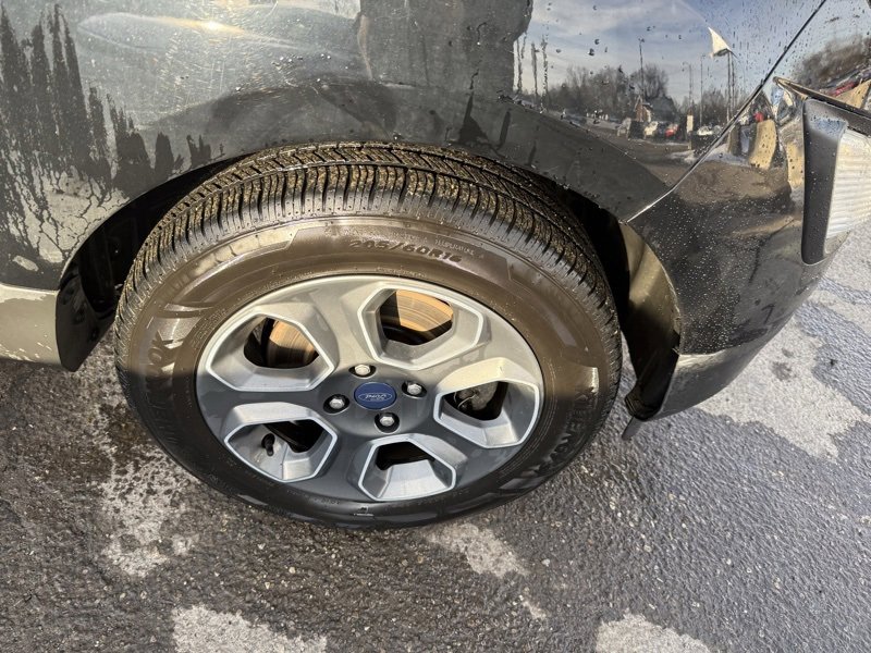 Used 2021 Ford EcoSport S image 14
