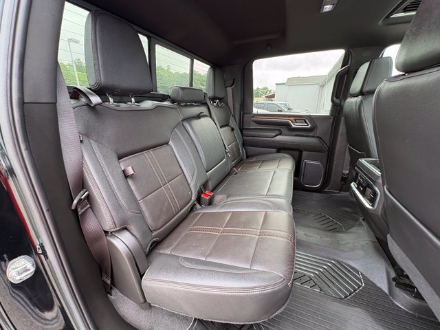 Used 2024 Chevrolet Silverado 2500 High Country w/ Technology Package AWD/4WD image 35