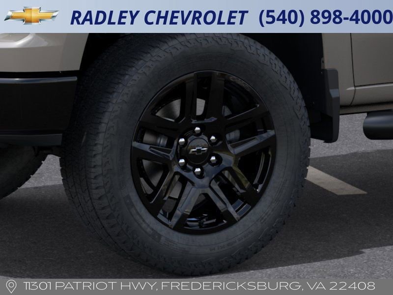 New 2026 Chevrolet Silverado 1500 Custom Trail Boss w/ Turbomax Blackout Package image 9