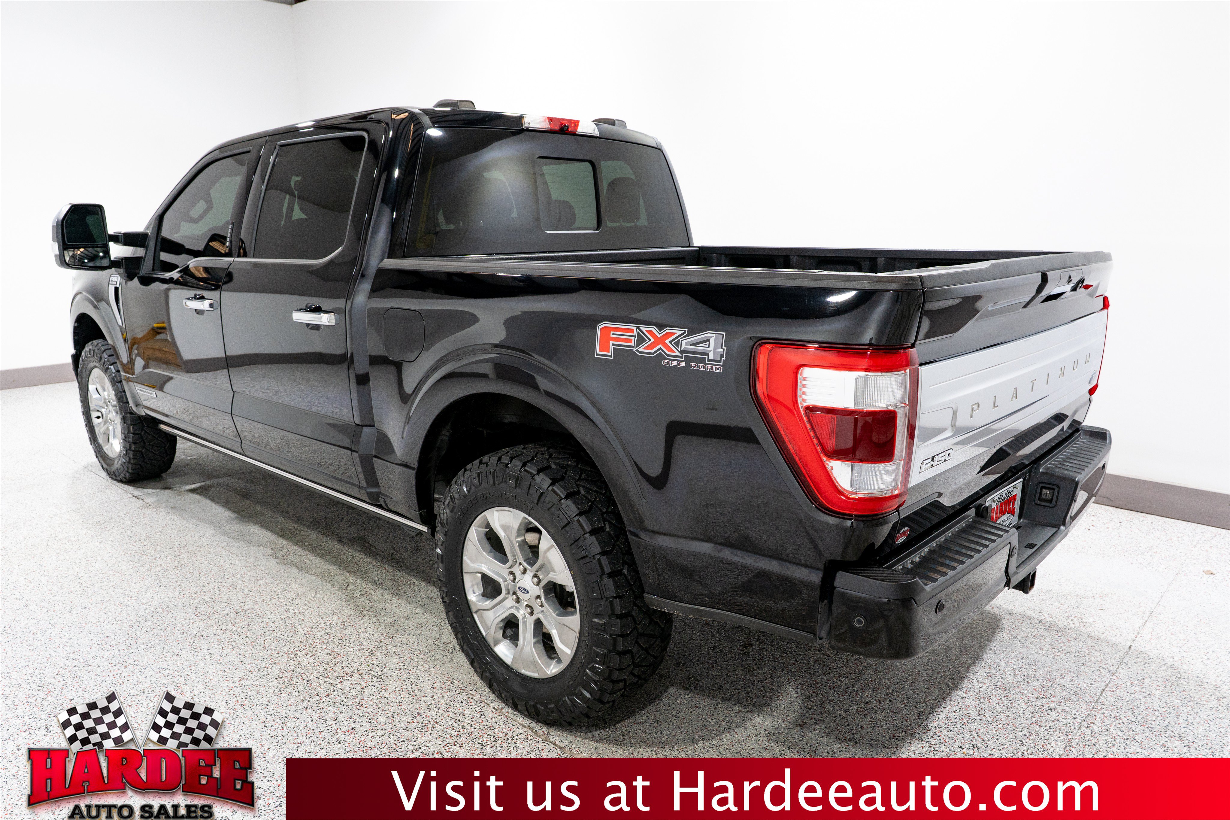 Used 2022 Ford F150 Platinum w/ Equipment Group 701A High AWD/4WD image 3