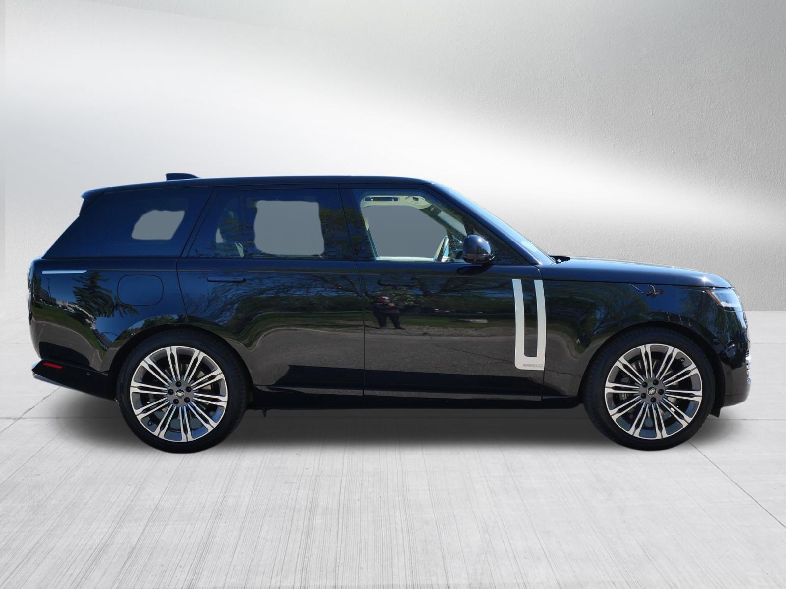 Certified 2023 Land Rover Range Rover Autobiography AWD/4WD image 6