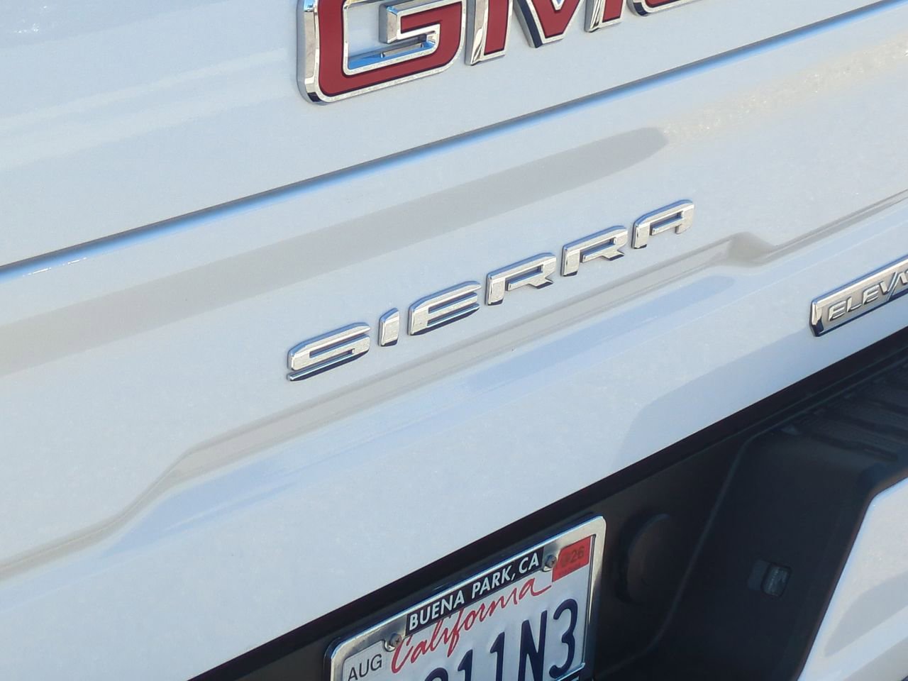 Used 2022 GMC Sierra 1500 Elevation image 31