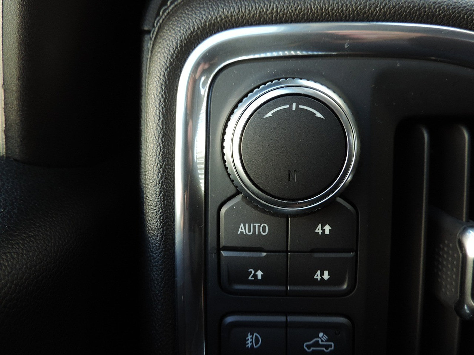 Used 2019 GMC Sierra 1500 Denali w/ Denali Ultimate Package AWD/4WD image 28