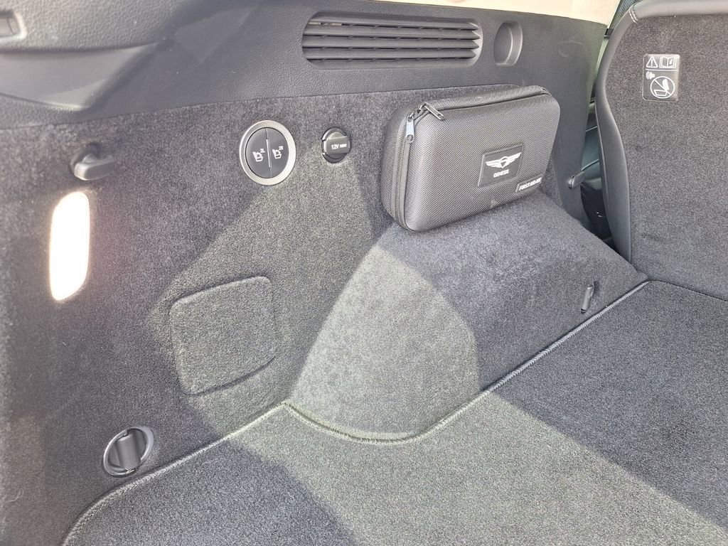 Used 2024 Genesis GV80 3.5T Prestige Signature image 27