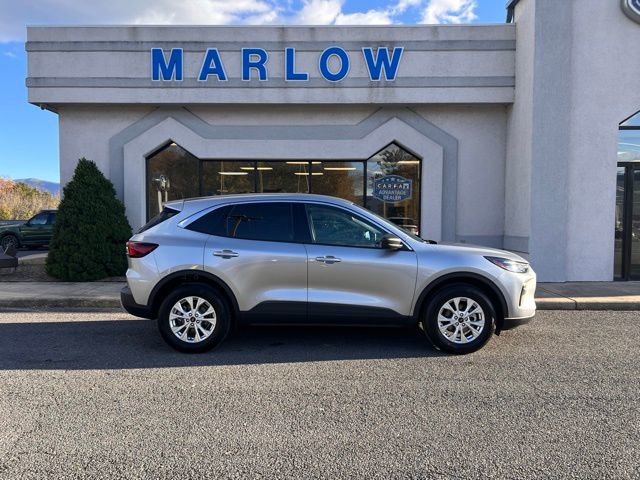 Used 2024 Ford Escape Active image 2