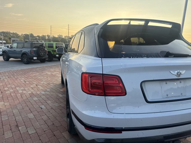 Used 2019 Bentley Bentayga AWD/4WD image 8
