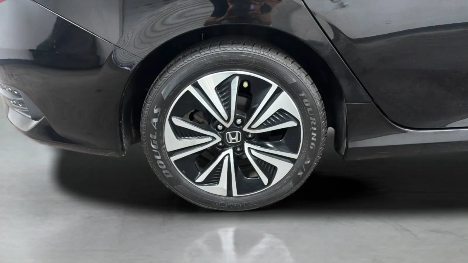 Used 2018 Honda Civic EX-T image 25