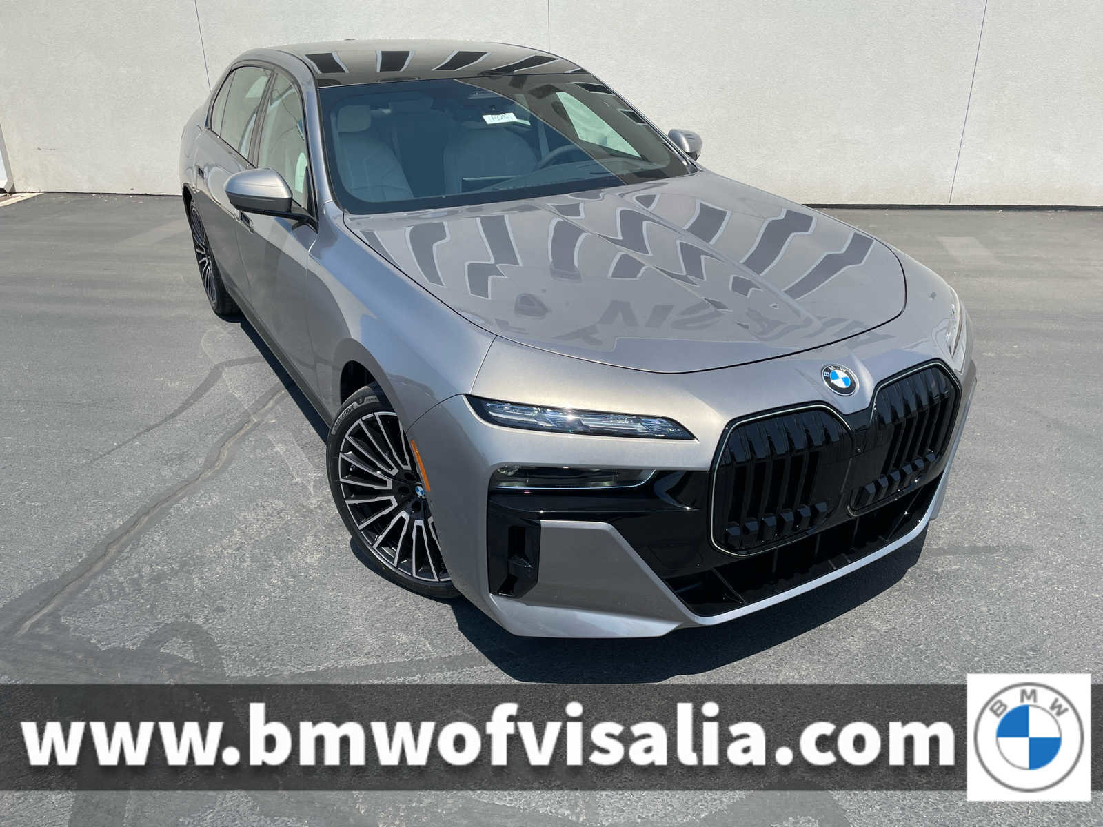 New 2025 BMW 740i w/ Executive Package image 1