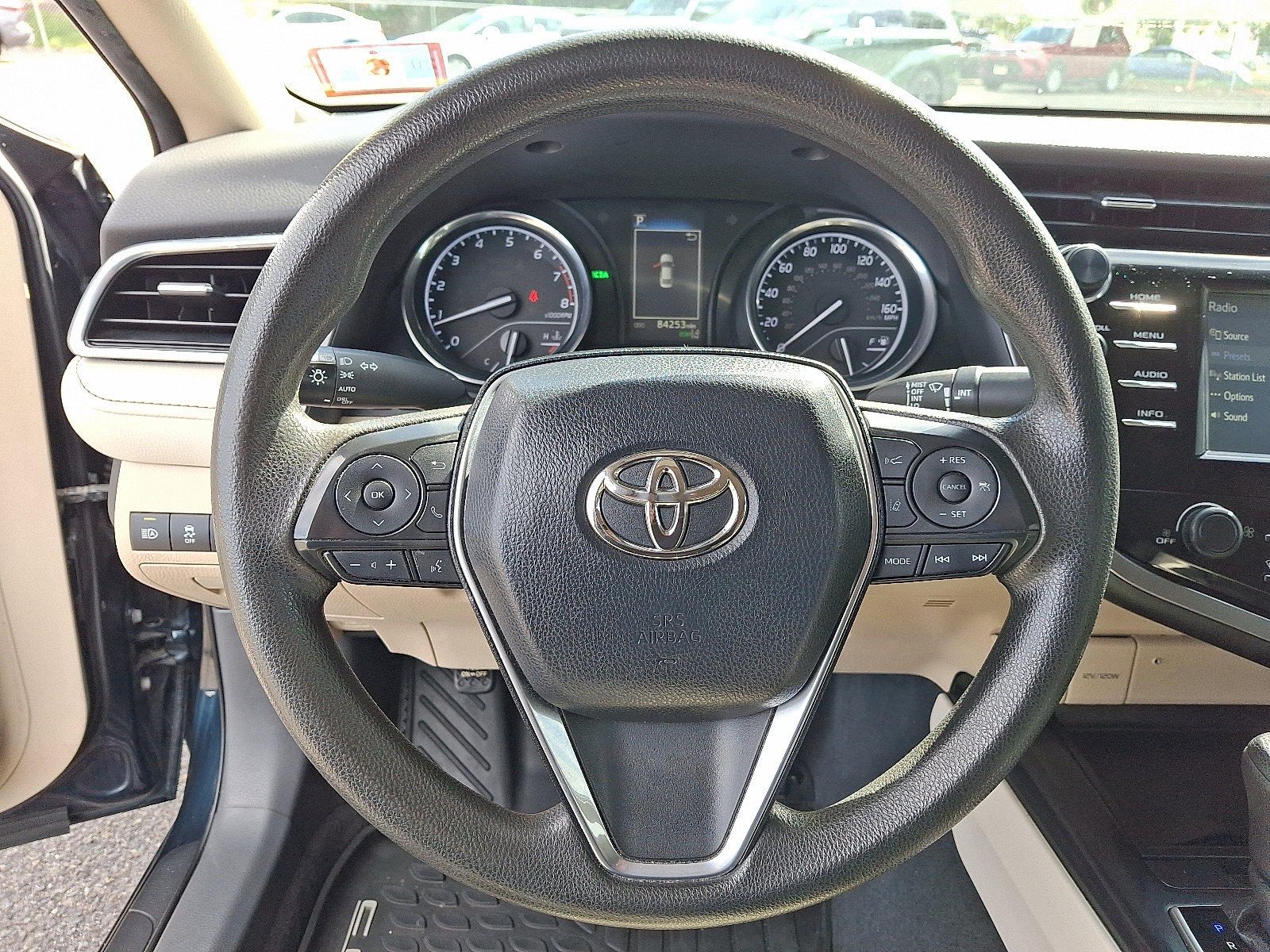 Used 2018 Toyota Camry LE w/ Convenience Package FWD image 19
