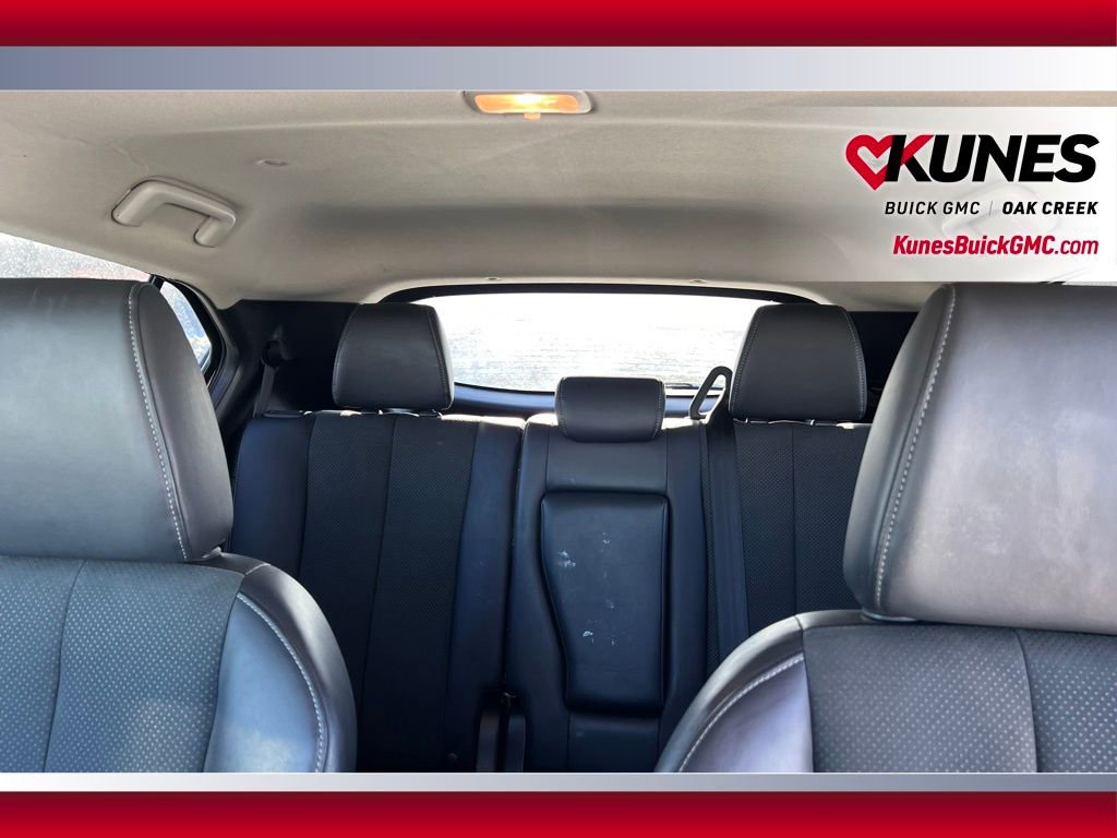 Used 2024 Mitsubishi Eclipse Cross SE image 32