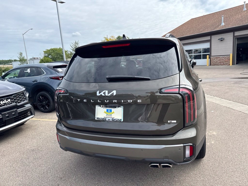 Used 2023 Kia Telluride SX X-Line AWD/4WD image 5