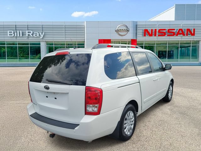 Used 2012 Kia Sedona LX FWD image 4