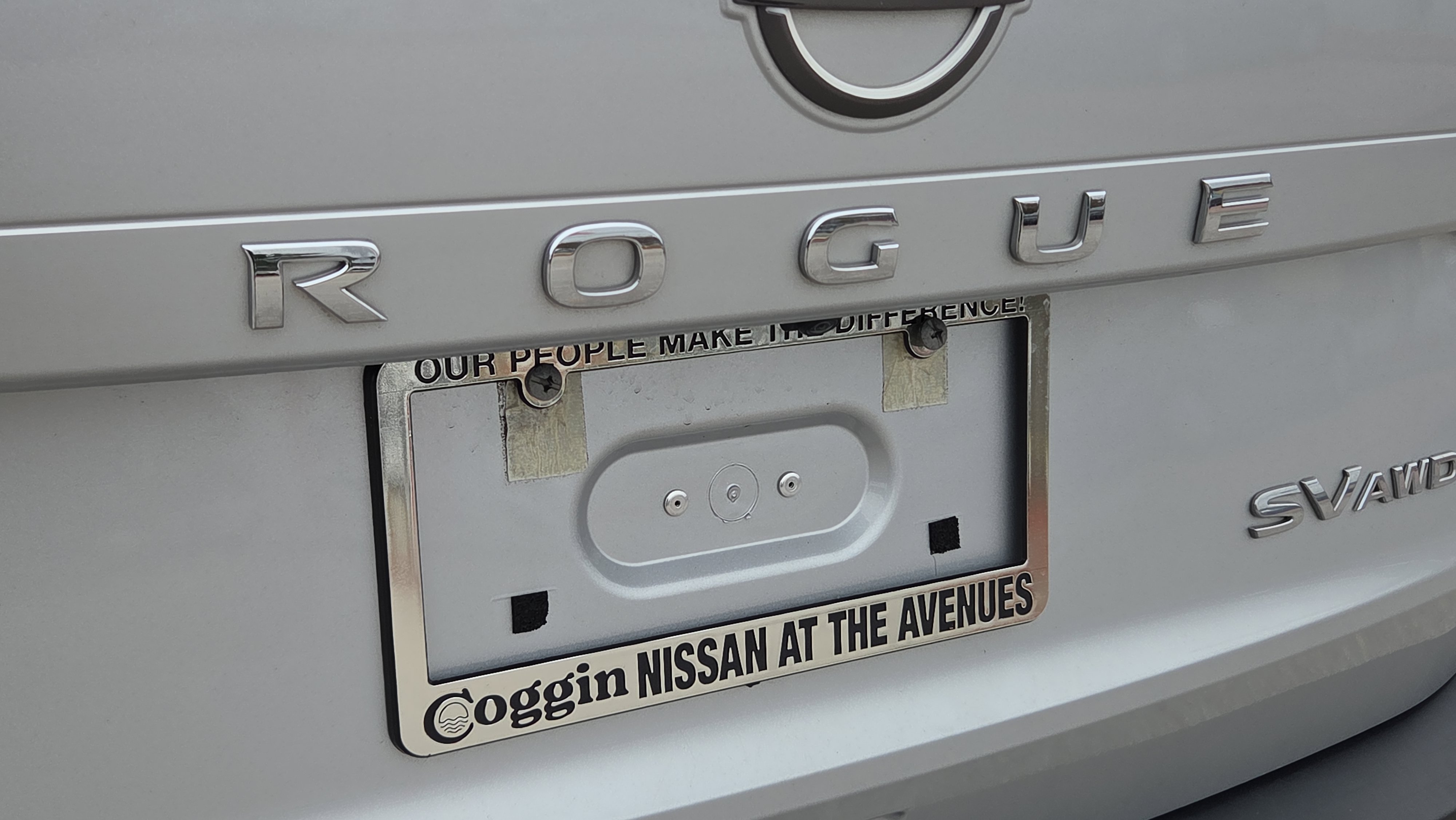 Used 2023 Nissan Rogue SV image 28