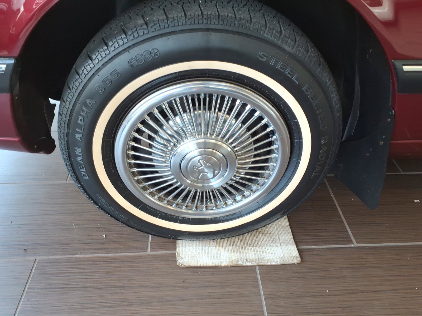 Used 1989 Mercury Cougar LS RWD image 5