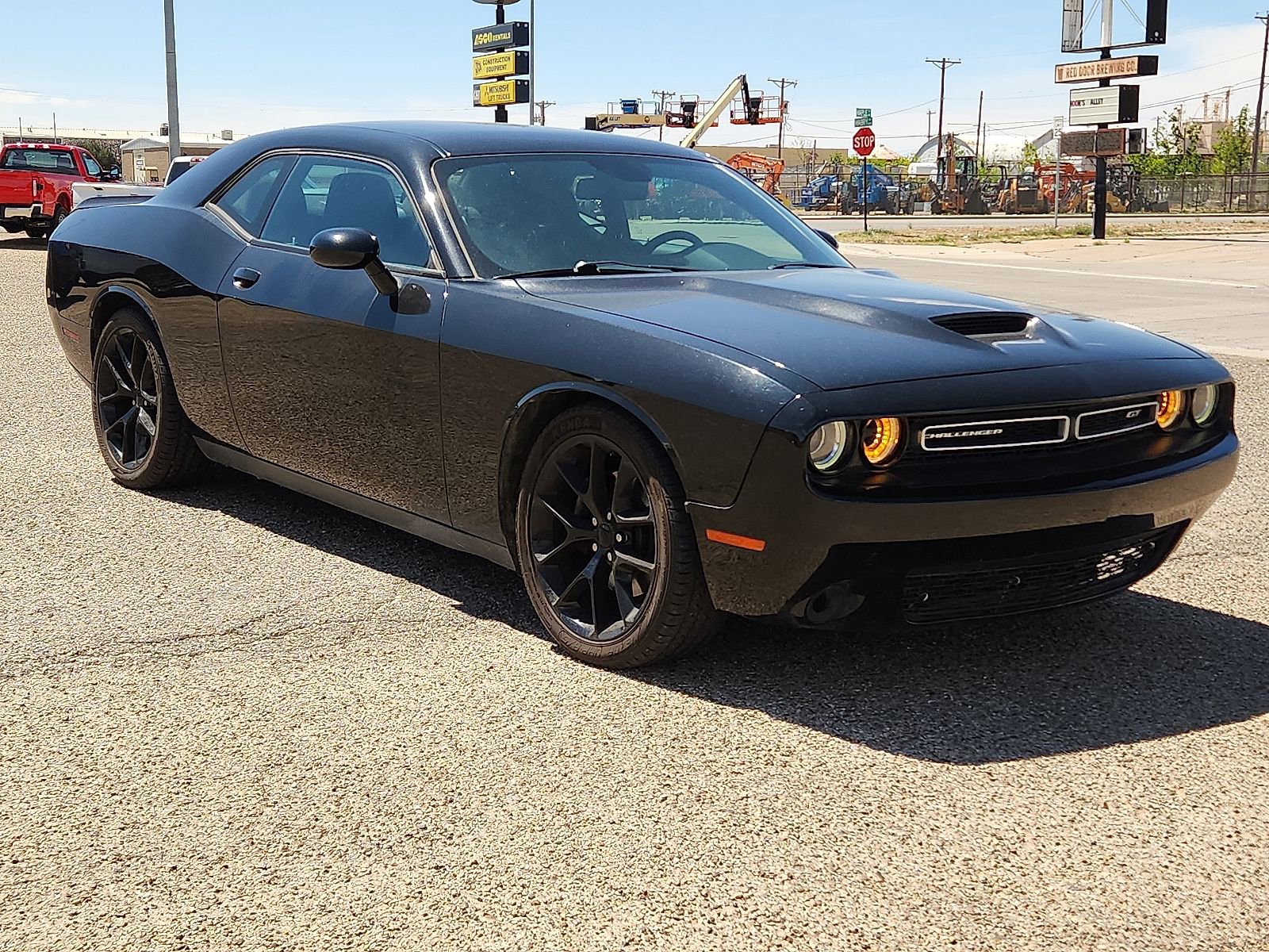 Used 2022 Dodge Challenger GT RWD image 6