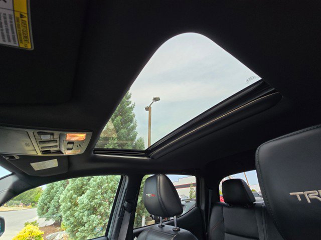 Used 2021 Toyota Tacoma TRD Pro image 24