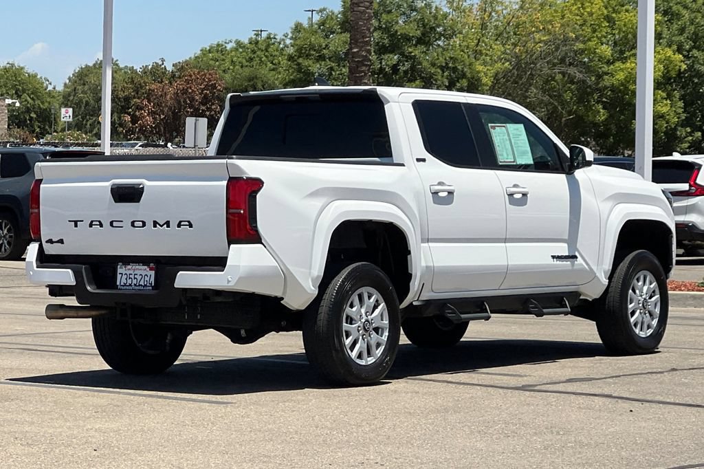 Certified 2025 Toyota Tacoma SR5 w/ SR5 Upgrade Package AWD/4WD image 5