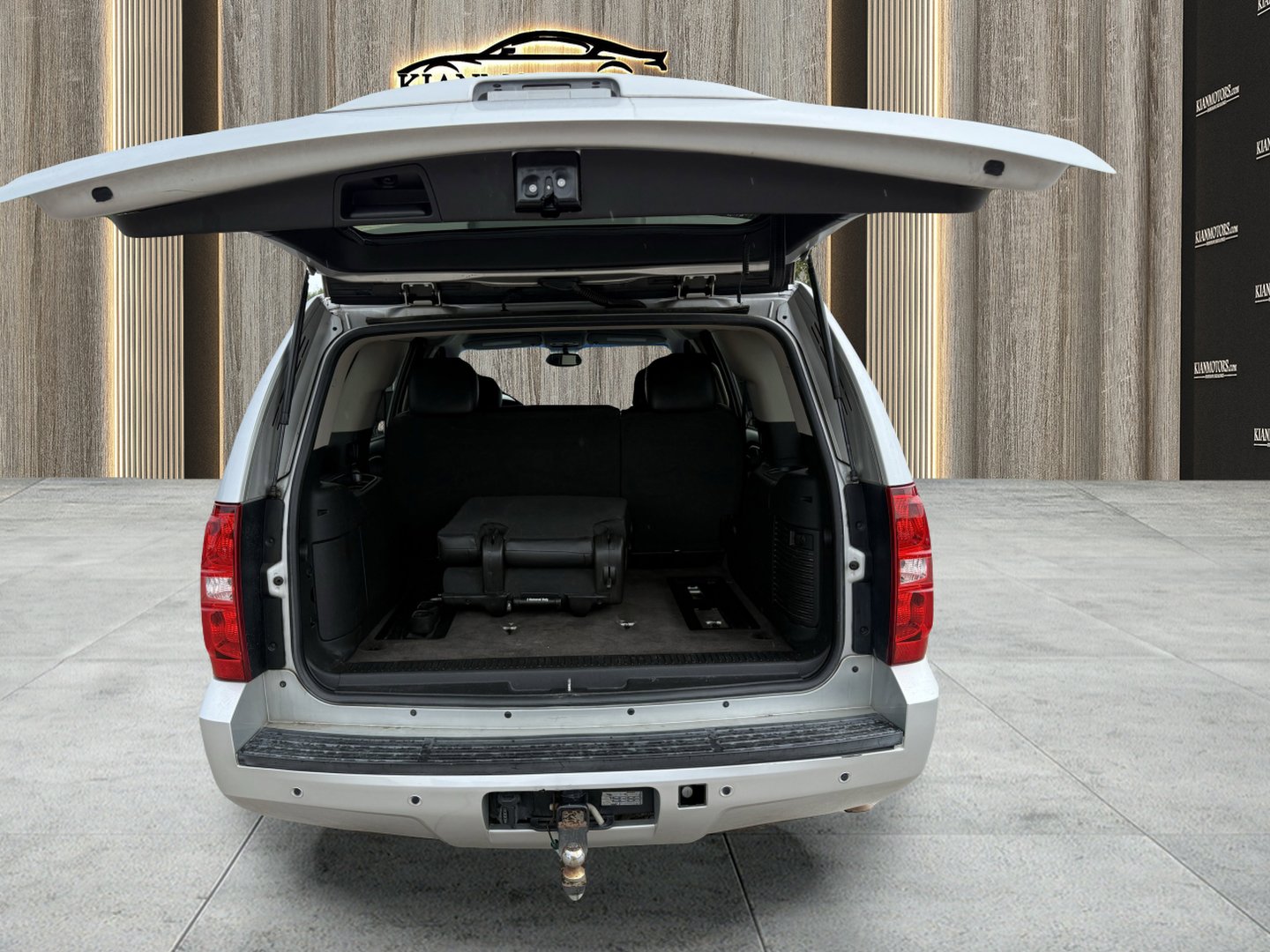 Used 2011 Chevrolet Tahoe LT image 18